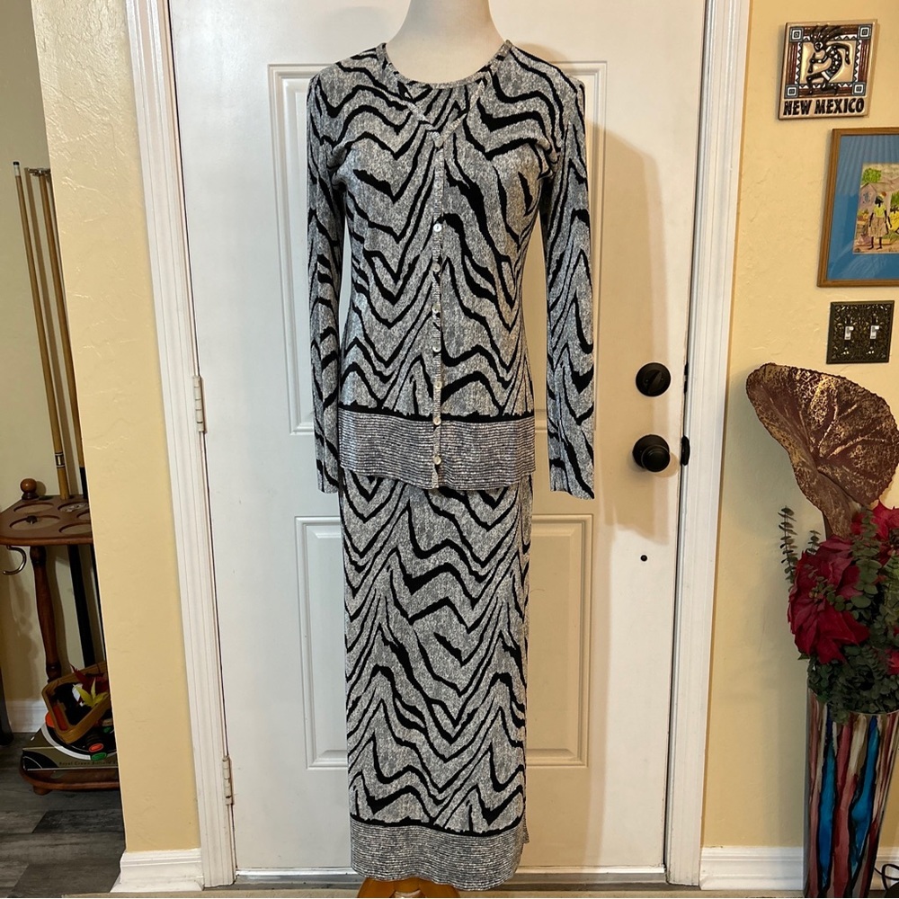 Victoria Essentials 2Piece